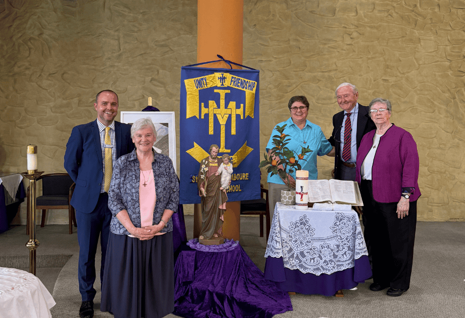 A photo showing Patrick Morrison, Principal of St Catherine Labouré Gymea with Sisters of St Joseph of Orange during the visit